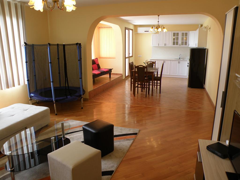 Apartments Kaloyan ヴェリコ・タルノヴォ エクステリア 写真