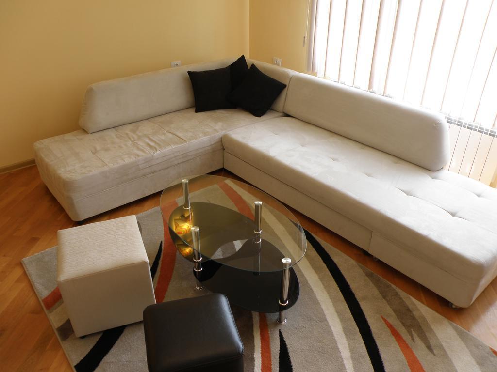 Apartments Kaloyan ヴェリコ・タルノヴォ エクステリア 写真