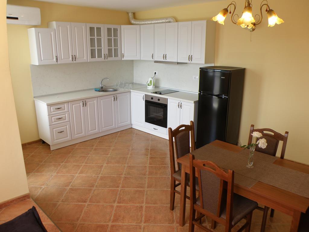 Apartments Kaloyan ヴェリコ・タルノヴォ エクステリア 写真